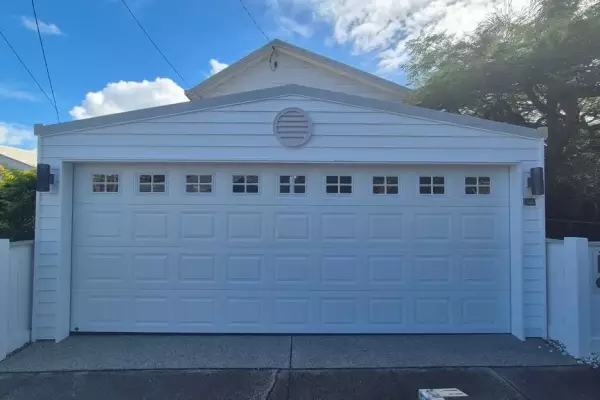 Grange with Windows Panelift Double Door