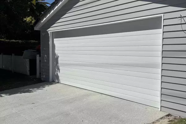 Seville Dover White Sectional Door